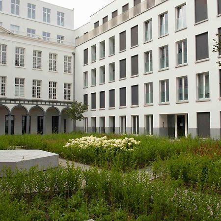 Cityantwerp Een Oase Van Rust Direct Achter De Meir Apartment Bagian luar foto